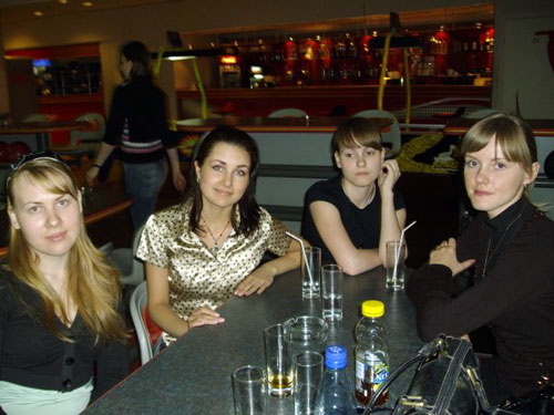 Санкт-Петербург, май 2008 - miracle,Берлинка, сестра miracle и Лапа